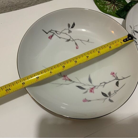 2 Cherry Blossom Fine China 1067 Japan 1 large Bowls 9 1/8"  1 salad bowl 7.5”G6 - Picture 6 of 12